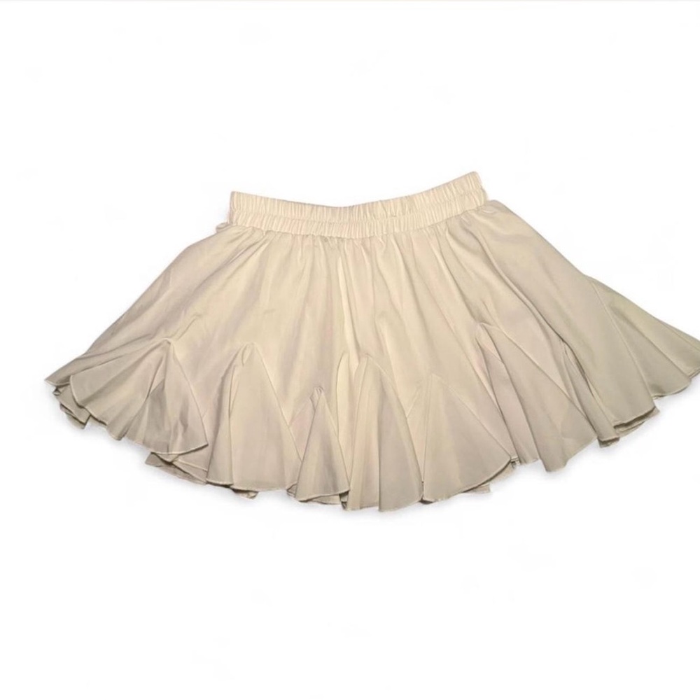 Elegant white Women's Skirt